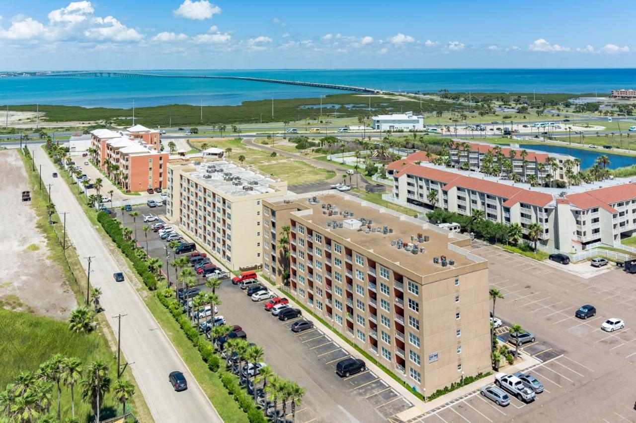 Charming 1 Bedroom, 3 Minute Walk To The Beach Condo South Padre Island Εξωτερικό φωτογραφία